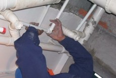 新乡专业维修水管 专业安装上下自来水管